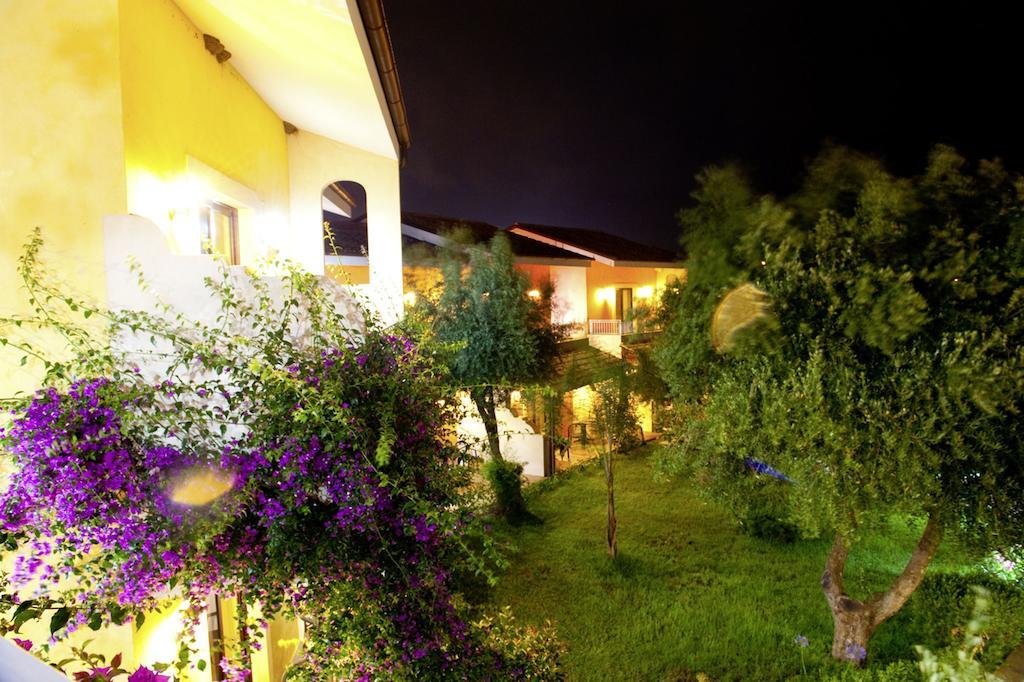 Bv Borgo Del Principe Hotel แซมโบรเน ภายนอก รูปภาพ