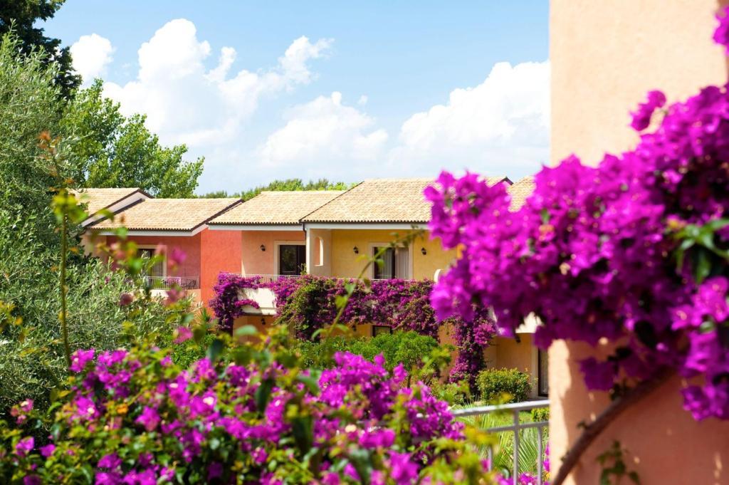 Bv Borgo Del Principe Hotel แซมโบรเน ภายนอก รูปภาพ